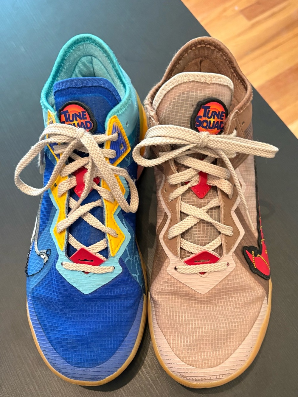 Nike LeBron 18 Low Space Jam Road Runner Wile E. Coyote Mens 9.5 Toon Squad Shoe